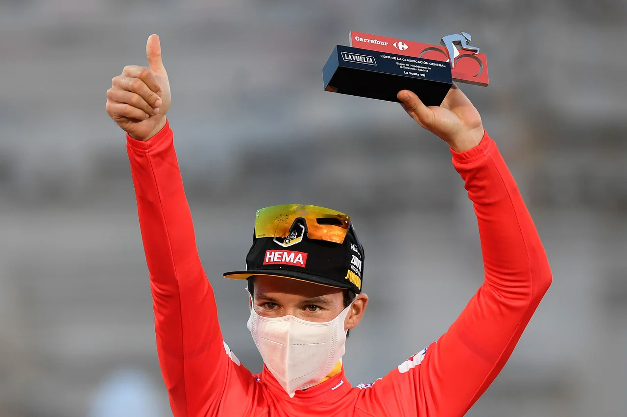 Fotografija: Primož Roglič je nesporni gospodar španskih cest. FOTO: Oscar Del Pozo/AFP