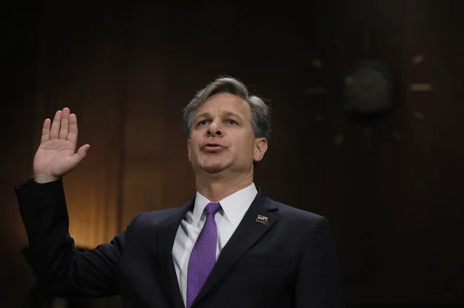 Direktor FBI Christopher Wray med prisego. FOTO: Carlos Barria Reuters