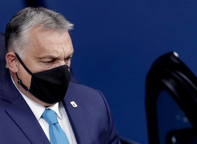 Madžarski premier Viktor Orban je sporočil, da bo povsod tam, kjer bo to potrebno, v boju z epidemijo pomagala tudi vojska.  FOTO: Reuters