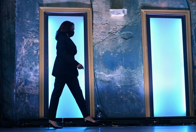 Kamala Harris ovire vidi kot izzive in ne kot prometne znake za nujno ustavljanje. FOTO: Angela Weiss/AFP