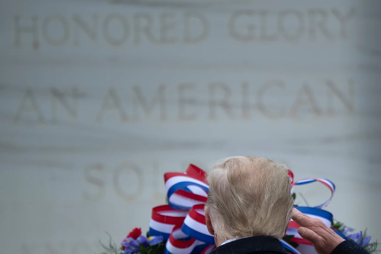 Fotografija: Pred odhodom v zgodovino. Foto Brendan Smialowski/AFP