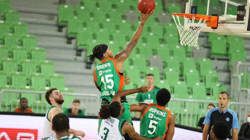 Fotografija: Danes čaka izziv le še košarkarje Olimpije. FOTO: Cedevita Olimpija