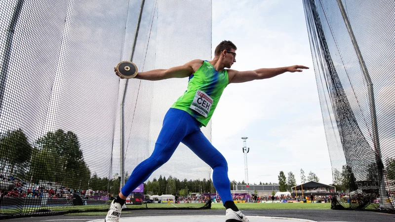 Fotografija: Kristjan Čeh je letos disk zalučal na vrhunske svetovne daljave. Kdo pa se bo zalučal na vrh Atletske zveze Slovenije? FOTO: Christine Olsson/Reuters