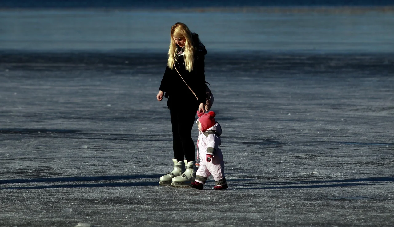 Fotografija: Rjavo maščevje nam pomaga ohraniti telesno temperaturo s pomočjo porabe kalorij. FOTO: Roman Šipič