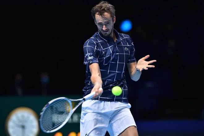Danil Medvedjev je v polfinalu izločil Rafaela Nadala. FOTO: Glyn Kirk/AFP