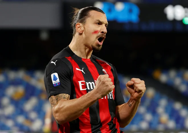 Pri 39 letih je Zlatan Ibrahimović še vedno v življenjski formi. FOTO: Ciro De Luca/Reuters