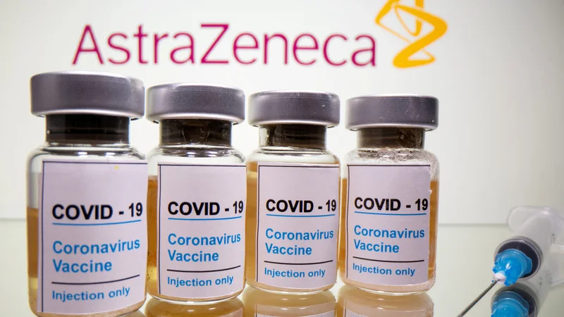 Fotografija: Iz podjetja AstraZeneca so sporočili, da bodo za prihodnje leto naredili tri milijarde odmerkov. FOTO: Dado Ruvić/Reuters