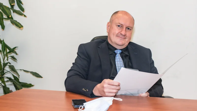 Fotografija: »Pomembno je spodbujati interdisciplinarnost in ambicioznost, ki sta pomembni za preboje v znanosti,« poudarja Robert Repnik, direktor ARRS. Foto Mariborinfo