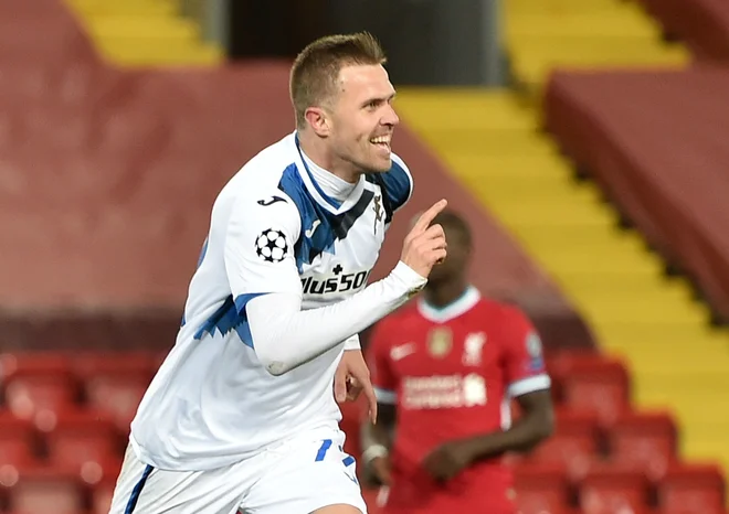 Josip Iličić se je tako veselil gola v Liverpoolu. FOTO: Peter Powell/Reuters