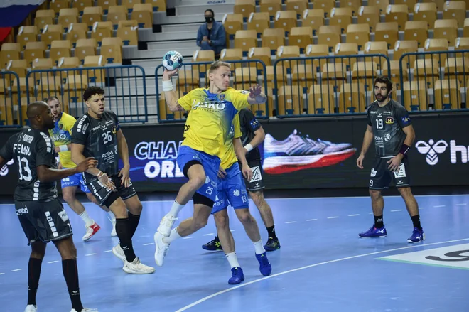 Tilen Kodrin se je izkazal s šestimi goli. FOTO: Slavko Kolar