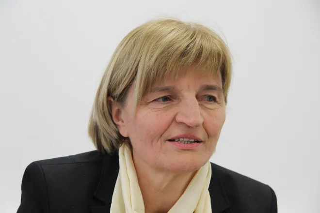 Vršilka dolžnosti direktorice direktorata za zdravstveno varstvo na ministrstvu za zdravje Marija Magajne. FOTO: Močnik Blaž