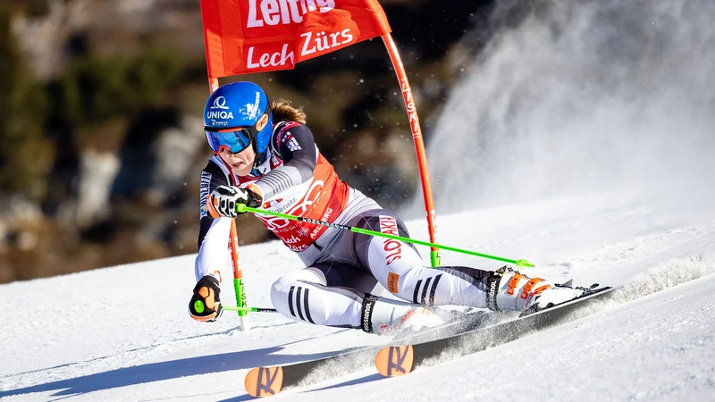 Fotografija: Petra Vlhova je dosegla tretjo zmago. FOTO: Johann Groder/AFP