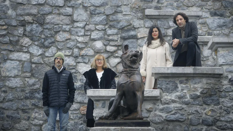 Fotografija: Boštjan Videmšek, Jožica Grgič, Špela Kuralt in Voranc Vogel so prejemniki novinarskih nagrad z Dela. FOTO: Jože Suhadolnik/Delo