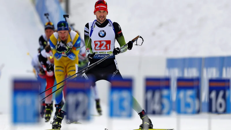 Fotografija: Tudi v tej zimi bo udarni mož slovenskega biatlona Jakov Fak. FOTO: Matej Družnik/Delo