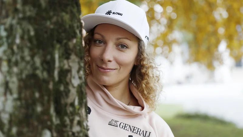 Fotografija: Ilka Štuhec je sproščena pred prihajajočo premiero zime v hitrih disciplinah. FOTO: Leon Vidic/Delo