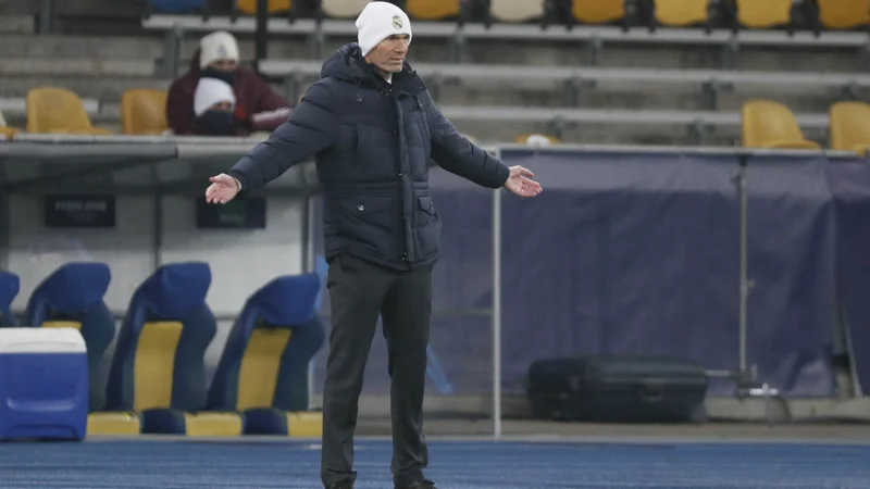 Fotografija: Zinedine Zidane je s svojimi varovanci doživel nov neuspeh. FOTO: Gleb Garanich/Reuters