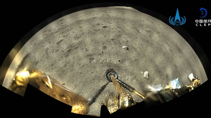 Fotografija: CNSA je objavila barvno fotografijo z lune. FOTO: China National Space Administration (CNSA) / CNS / AFP