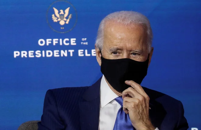 Joe Biden je v intervjuju za <em>CNN </em>med drugim izrazil upanje, da se bo Trump udeležil njegove inavguracije. FOTO: Leah Millis/Reuters