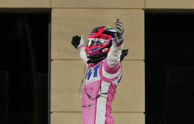 Na 194. dirki je Sergio Perez dočakal zmago. FOTO: Tolga Bozoglu/Reuters