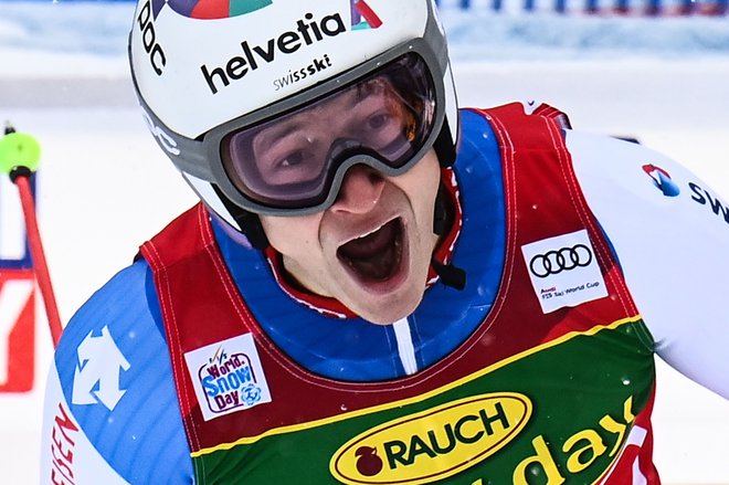 Švicar Marco Odermatt ni skrival navdušenja po zmagi. FOTO: Marco Bertorello/AFP