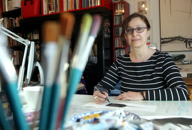 <strong>Andreja Peklar</strong> je precej bolj kot z ilustracijami v knjigah drugih avtorjev opozorila nase s svojimi avtorskimi slikanicami. FOTO: Mavric Pivk/Delo