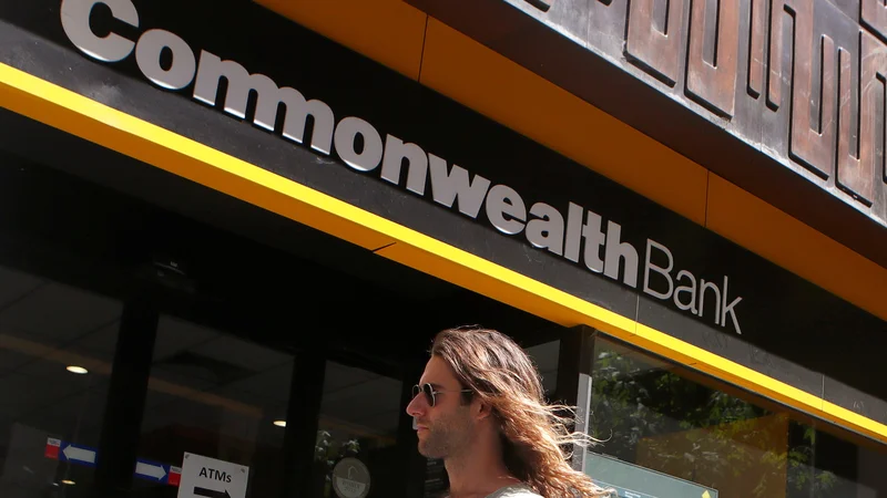 Fotografija: Commonwealth Bank of Australia se iz Londona seli v Amsterdam.
Foto Daniel Munoz/Reuters