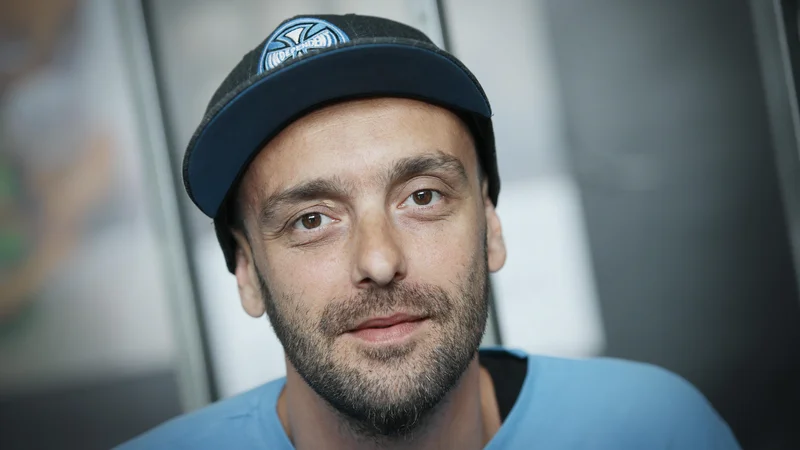 Fotografija: »Že pred časom so se pojavile prošnje posameznikov za donacije, da pokrijejo svoje dolgove, najemnine, položnice,« Andrej Sevšek, organizator koncertov. FOTO: Jože Suhadolnik