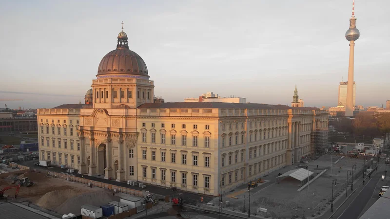 Fotografija: Vse zbirke in programe Humboldtovega foruma si bo mogoče ogledati šele ob koncu prihodnjega leta. Foto Humboldt Forum