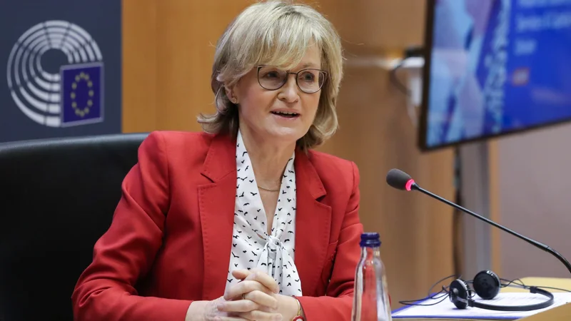 Fotografija: Mairead McGuinness je članica evropske komisije (šele) od septembra. FOTO: Reuters
