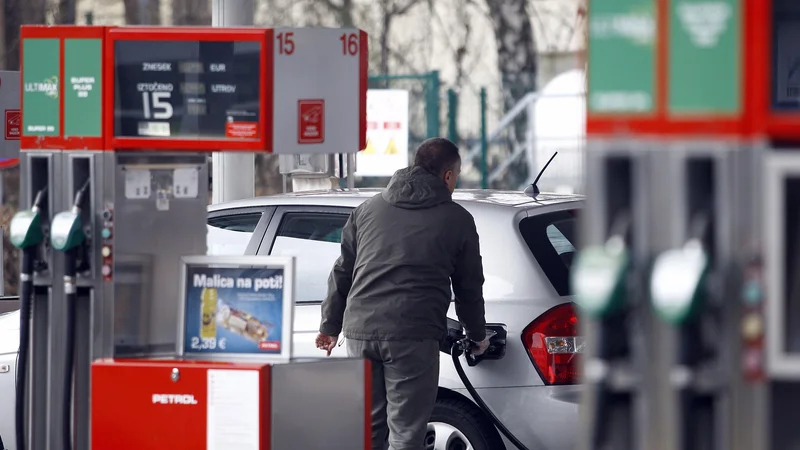 Fotografija: Prodajni prihodki naj bi bili skromnejši kot v preteklih letih. FOTO: Aleš Černivec/Delo