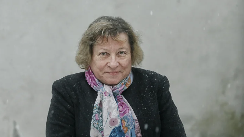 Fotografija: Odkar se je spomladi novi koronavirus pojavil, živi Tatjana Lejko Zupanc samo še za bolnike in organizacijo službe. Foto Blaž Samec