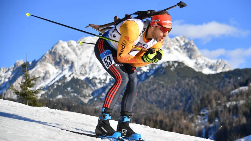 Fotografija: Nemec Arnd Peiffer je najbolje opravil s tekmo s skupinskim štartom v Hochfilznu. FOTO: Barbara Gindl/AFP