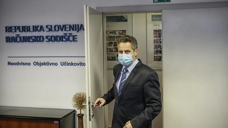 Fotografija: Od leta 1995, ko je računsko sodišče začelo delovati, se še ni zgodilo, da bi njegov predsednik javno pritiskal na svoje podrejene. FOTO: Blaž Samec/Delo