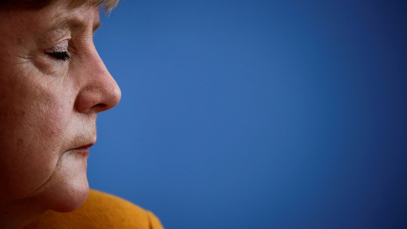 Fotografija: Kako se bo konec leta 2021 zapisala v zgodovino Angela Merkel? FOTO: Hannibal Hanschke/Reuters