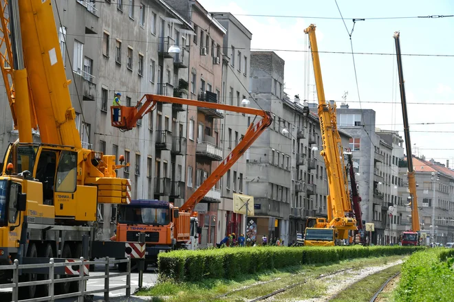 V Zagrebu je spomin na močnejši potres še zelo živ, strah tudi.<br />
FOTO: Goran Mehkek/Cropix