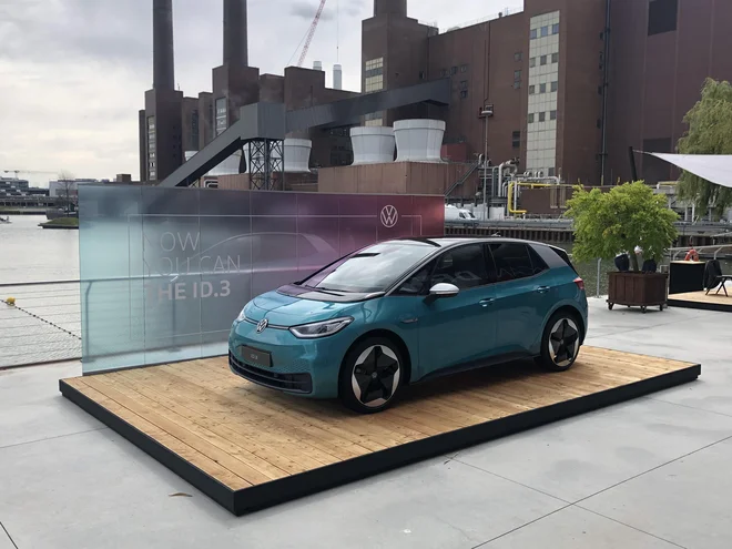 Volkswagen ID.3 je bil ena glavnih letošnjih avtomobilskih novosti.<br />
Foto Aljaž Vrabec