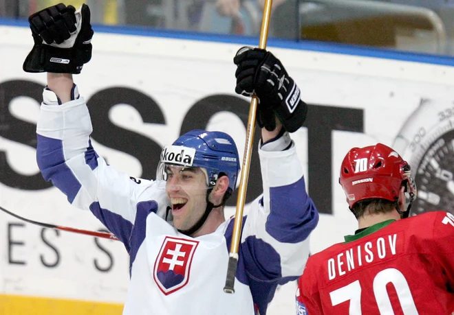 Zdeno Chara je pustil tudi močan pečat v slovaški reprezentanci. FOTO: Alexander Demianchuk/Reuters