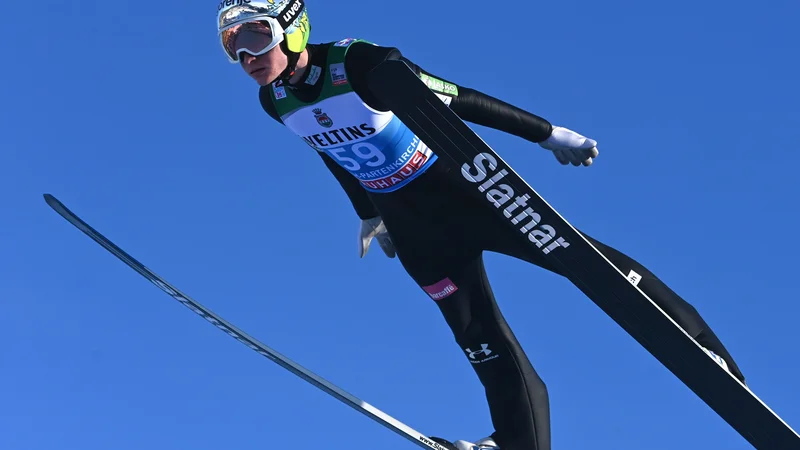 Fotografija: Anžeta Laniška je slabši doskok stal nove vrhunske uvrstitve. FOTO: Christof Stache/AFP