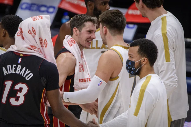 Luka Dončić je na tretjem medsebojnem obračunu z Goranom Dragićem slavil prvo zmago. FOTO: Jerome Miron/Usa Today Sports