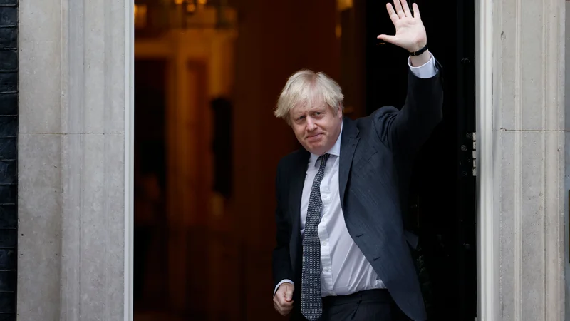 Fotografija: Britanska vlada pod vodstvom Borisa Johnsona je na pogajanjih z EU hotela izpolniti obljubo, ki jo je dala volivcem – da bo država po 1. januarju znova prevzela nadzor nad svojim »denarjem, zakoni in mejami«. Foto: Tolga Akmen/Afp