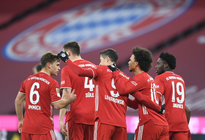 Bayern je ob polčasu zaostajal z 0:2, na koncu je premagal Mainz s 5:2. FOTO: Andreas Gebert/AFP