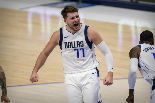 Luka Dončić je imel po teksaškem derbiju veliko razlogov za zadovoljstvo. FOTO: USA Today Sports