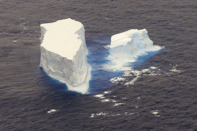 Južni ocean je četrti največji ocean na Zemlji. Mednarodna hidrografska organizacija ga je zaradi novih oceanografskih odkritij o pomembnosti oceanskih tokov za ocean razglasila leta 2000. FOTO: 5 Squadron-RNZAF / Reuters