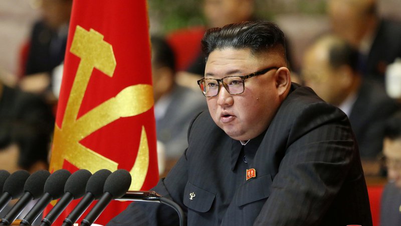 Fotografija: Severnokorejski voditelj Kim Džong Un je včeraj dopolnil 37 let.
FOTO: KCNA/Reuters