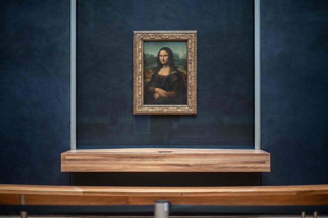 Mona Liza je lani bolj ali manj samevala. FOTO: Martin Bureau/Afp