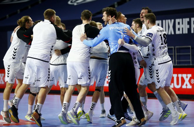 Kiel se je veselil četrtega naslova evropskega prvaka. FOTO: Thilo Schmuelgen/Reuters