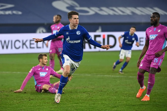 Matthew Hoppe je bil trikratni strelec Schalkeja pri prvi zmagi po 359 dneh. FOTO: Ina Fassbender/AFP