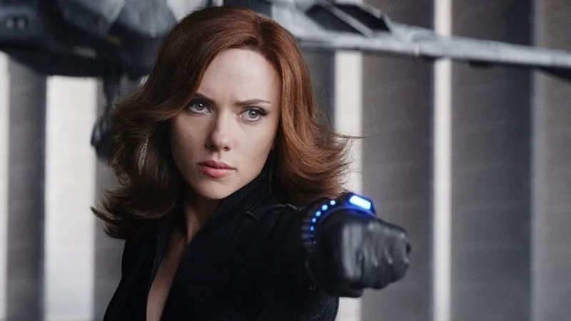 Fotografija: Oboževalci so celo desetletje čakali na to, da je Črna vdova, edina ženska v prvotni zasedbi Maščevalcev, dobila svoj film. V naslovni vlogi nastopa Scarlett Johansson. Foto Marvel Studios
