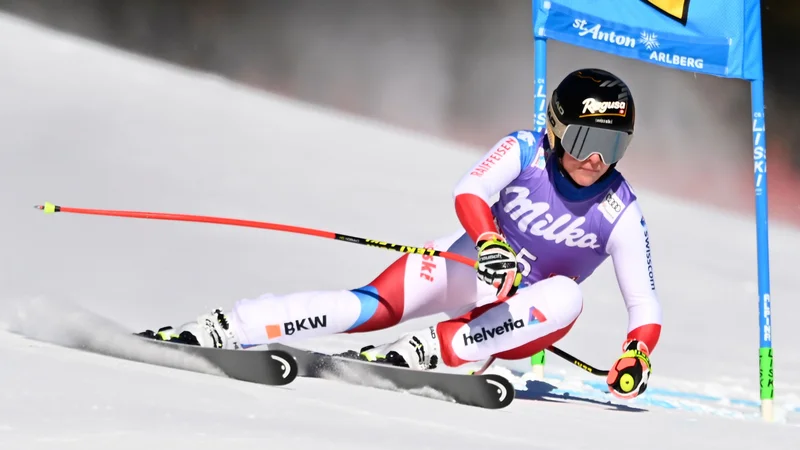 Fotografija: Švicarka Lara Gut-Behrami je alpski smučarski konec tedna v St. Antonu zaokrožila s 27. zmago v sveetovnem poklau. FOTO: Joe Klamar/AFP