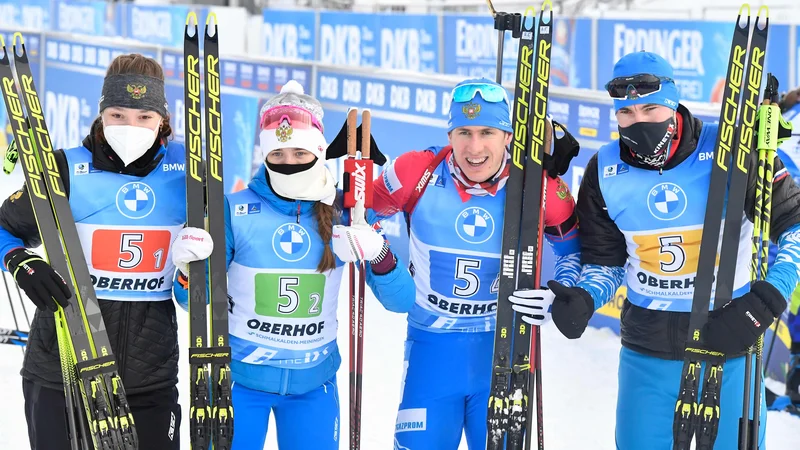 Fotografija: Ruska mešana štafeta je bila zmagovalka v nemškem Oberhofu, slovenska p aje bila v ozadju 18. FOTO: Tobias Schwarz/AFP